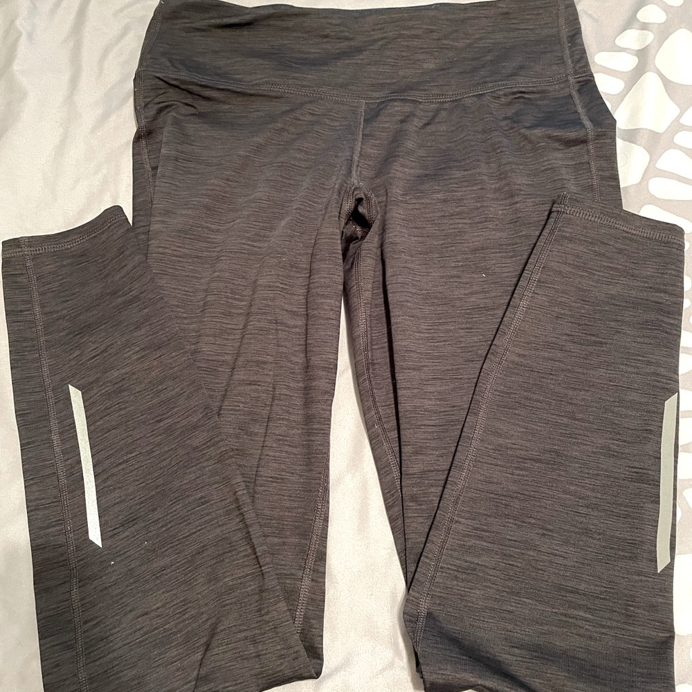 Old Navy activewear brushed fleece leggings